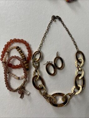 Leopard and gold necklace set brown bracelets